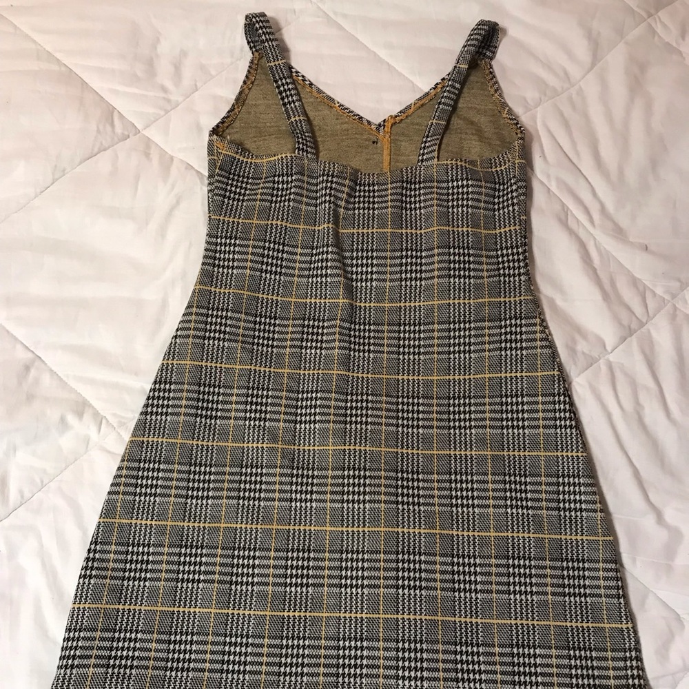 Button up dress - Picture 2 of 2